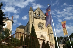 Terrasson is gebouwd op terrassen. De kerk torent overal bovenuit